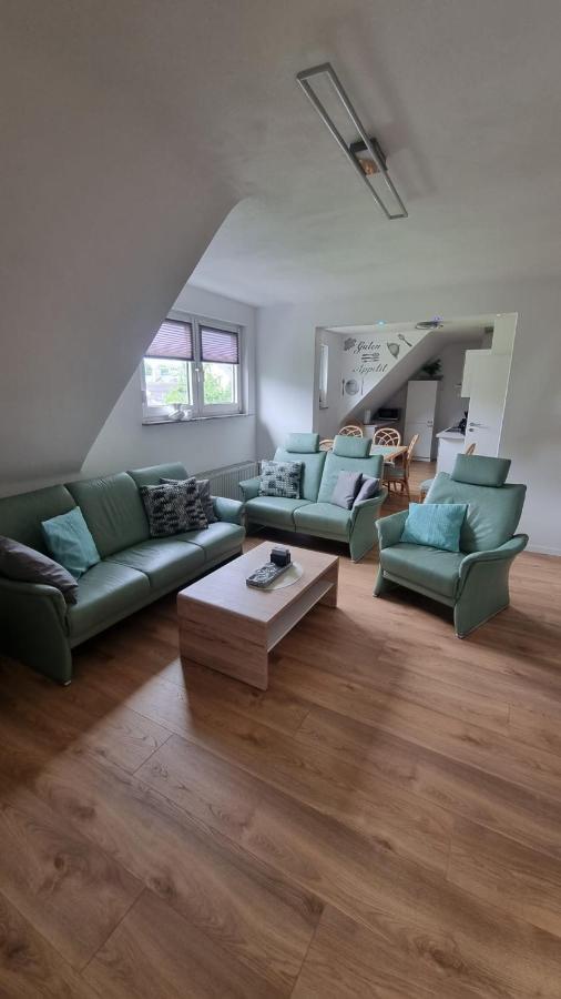 Ferienwohnung Bei Natie Brilon Bagian luar foto