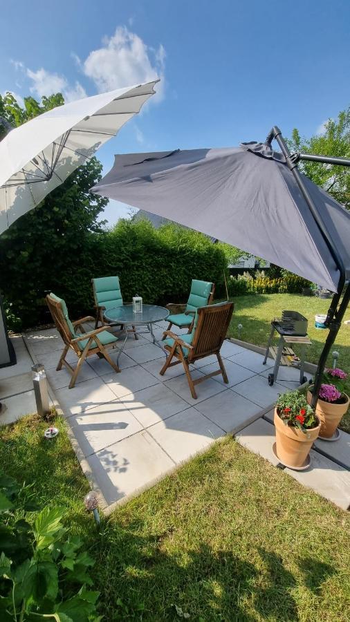 Ferienwohnung Bei Natie Brilon Bagian luar foto